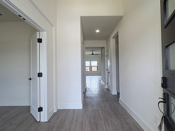 2nd image of 205 Reliance Rd