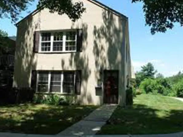 440 Old Forge Xing #440, Devon, PA 19333
