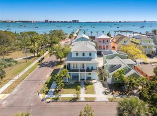 5402 31st Ave S, Gulfport, FL 33707