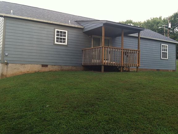 2nd image of 3107 Kim Ln