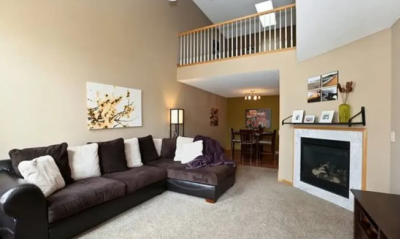 2 bed, 1.5 bath, 1580 sqft, $1,900 — Photo 1