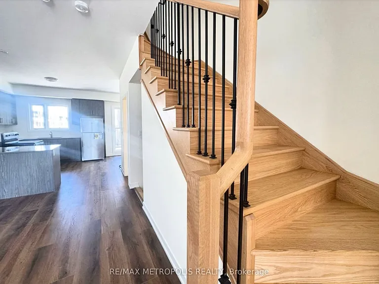 1695 Dersan St — Photo 11