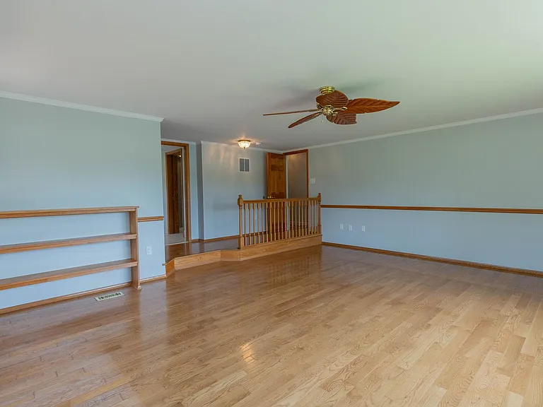 3093 Old Leetown Pike — Photo 12