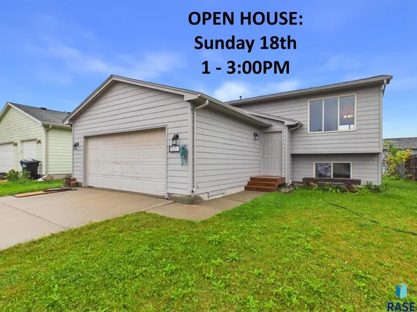 7521 S Bell Cir, Sioux Falls, SD 57108