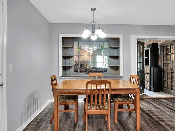 5th image of 2044 Woodbridge Ln