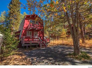 32904 Chipmunk Rd, Apple Valley, CA 92308