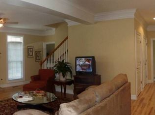 105 Lost Creek Ct, Senoia, GA 30276