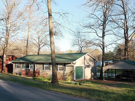 3rd image of 459 Shoreline Dr