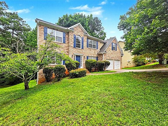 3rd image of 2968 Courtland Oaks Trl SW