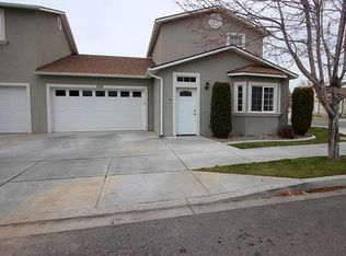 135 S Tweedt St, Kennewick, WA 99336