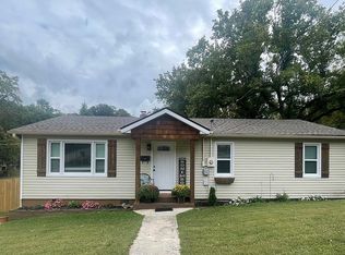 303 Vine St, Thayer, MO 65791