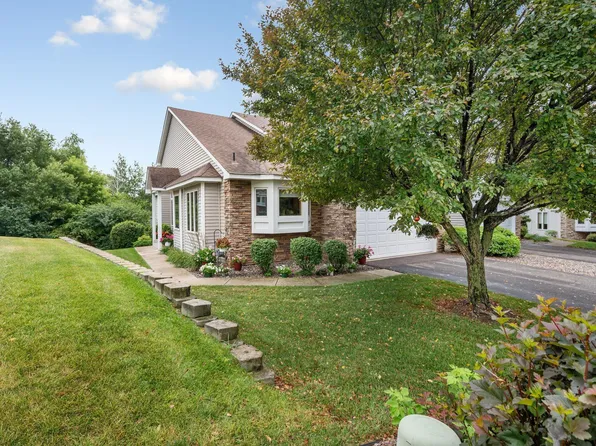 4824 Moon Lake Cir, Saint Paul, MN 55127