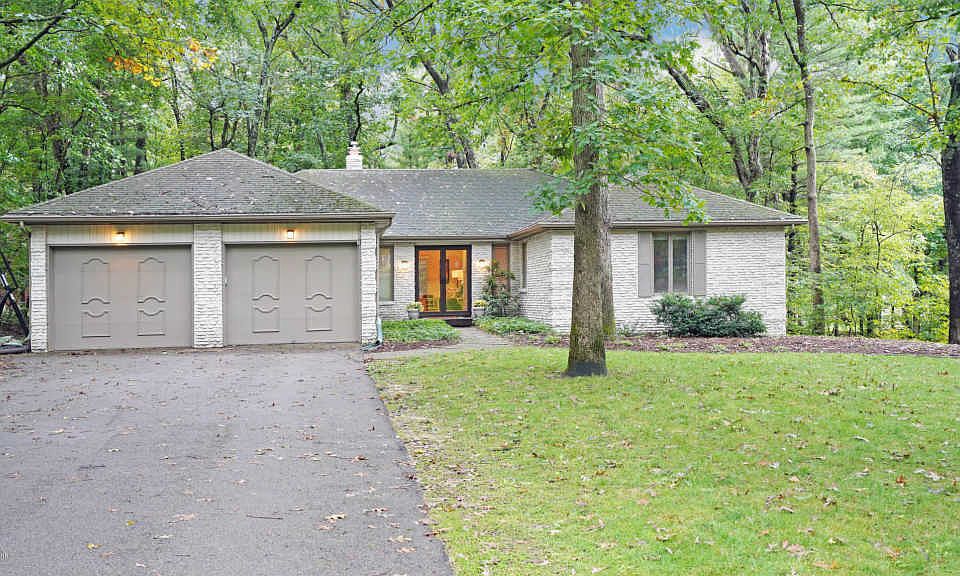 1st image of 7410 Shadowbrook Ct SE