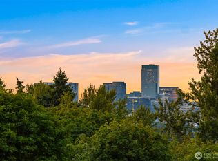 Newport Park 02, Bellevue, WA 98006