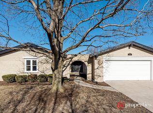 3928 Joanne Dr, Glenview, IL