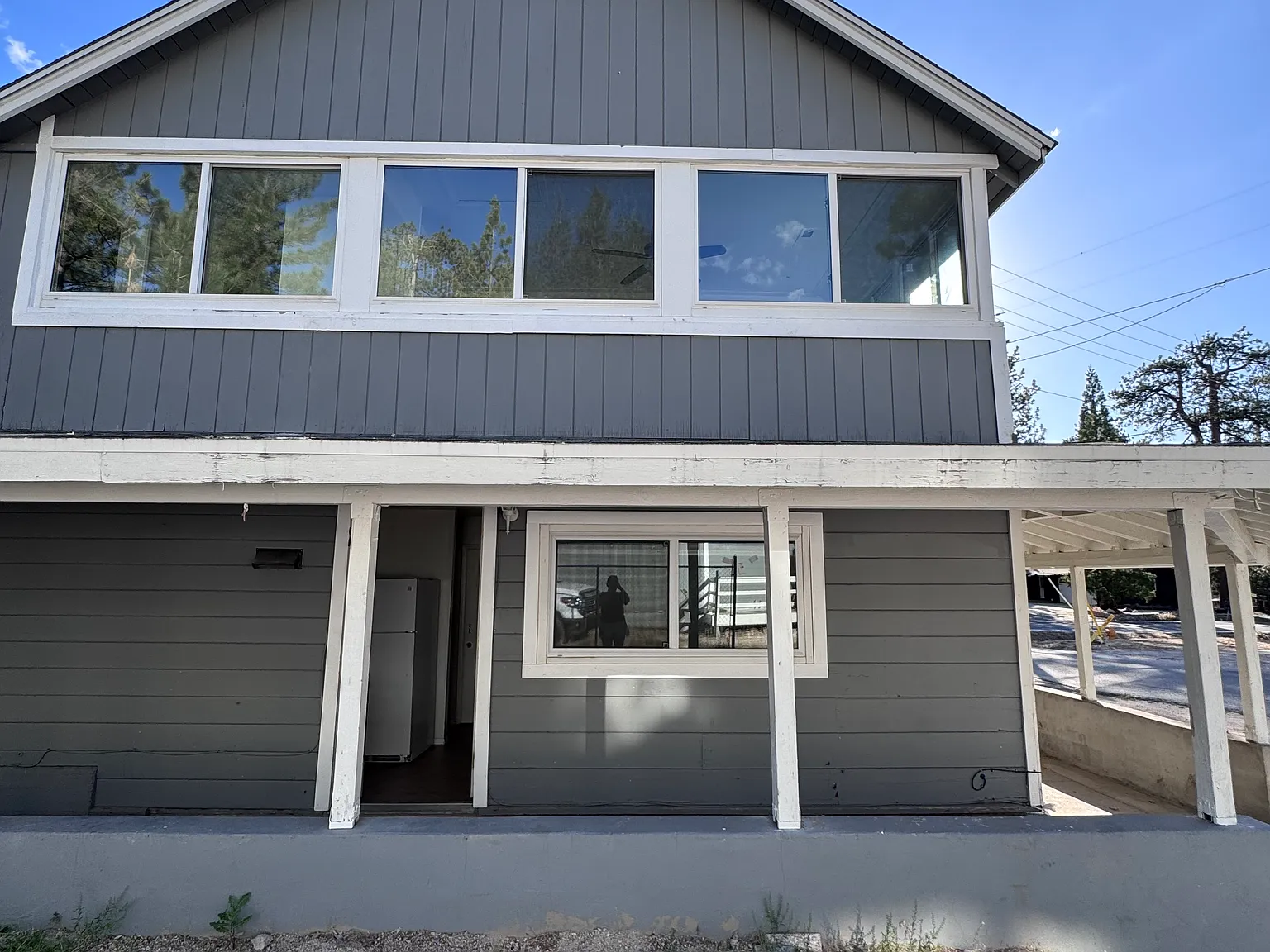 3 bed, $2,500 — Photo 1