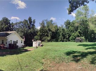 246 Oakland Dr, Elkin, NC 28621