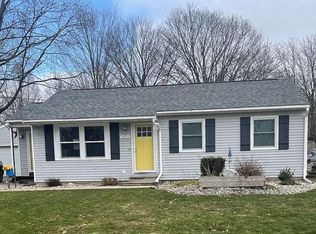 10713 Schuur St, Portage, MI 49024