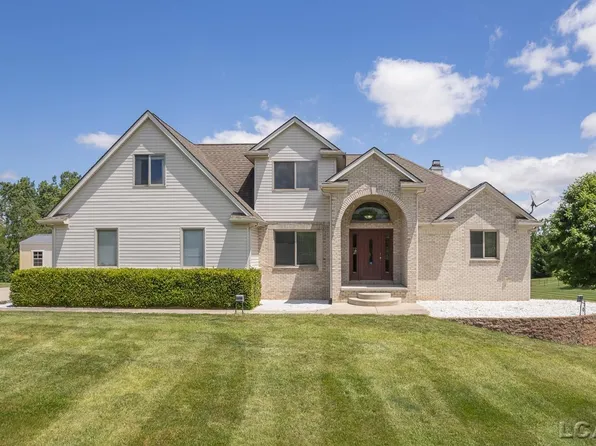 4465 Waynick Dr, Britton, MI 49229