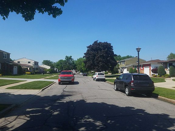5th image of 20 Penwood Dr