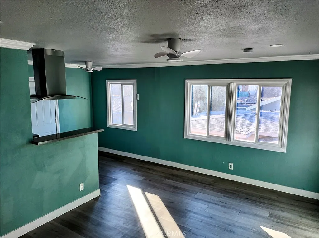1 bed, 810 sqft, $1,950 — Photo 4