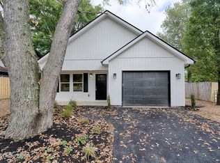 6606 Sylvania 4 Rd, Louisville, KY 40258