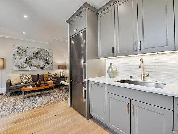 4th image of 3042 California St #3042A