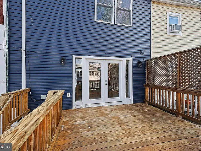 1427 Parkwood Pl NW — Photo 33