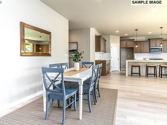 4th image of 10409 NE 63rd St