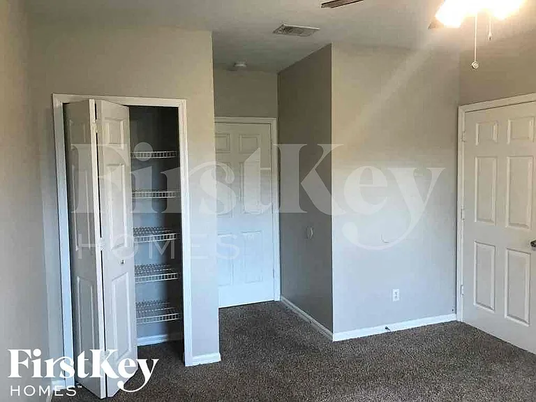 8235 Mossborger Ave — Photo 7