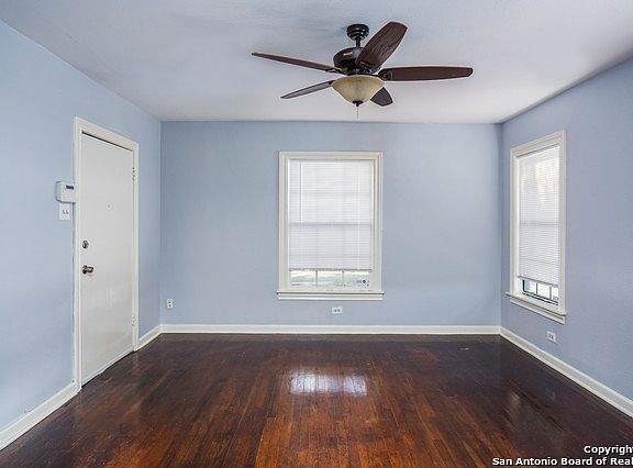 5th image of 297 Lovera Blvd