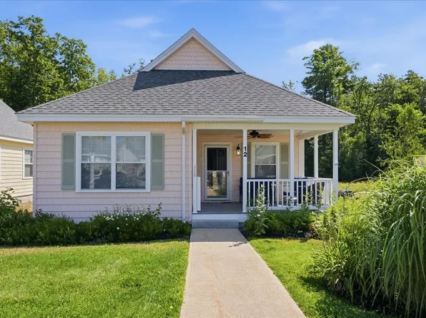 12 Summer Winds Drive #12, Old Orchard Beach, ME 04064