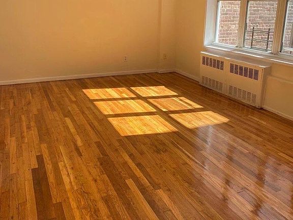 3rd image of 14355 41st Ave #309