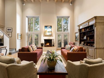 754 Calle Del Resplandor, Santa Fe, NM, 87505