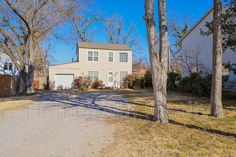 1st image of 1127 W Eufaula St