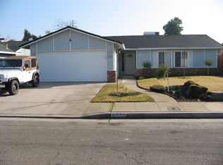 3075 Anderson Ave, Clovis, CA 93612