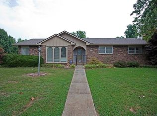 2801 S Morlan Ave, Springdale, AR 72764