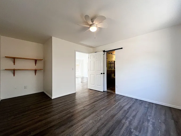 716 La Homa Dr — Photo 13
