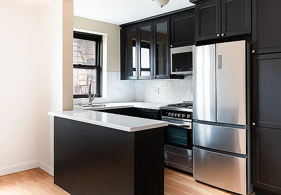 5th image of 2807 Kings Hwy APT 3G