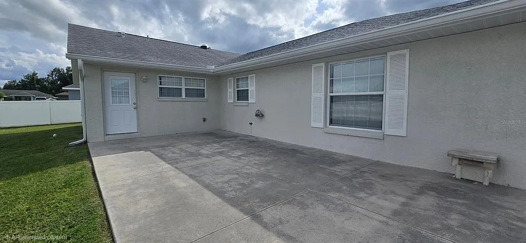 4 bed, 3.0 bath, 1969 sqft, $2,400 — Photo 2