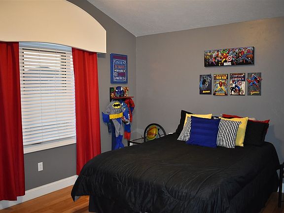 4th image of 1204 Karabella Way