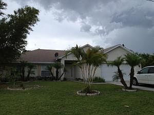 1st image of 186 SW Thornhill Dr