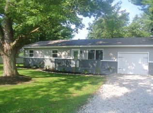 168 Suburban St, Danville, IN 46122