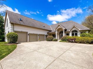 18 Deer Trail Cir, Oxford, OH 45056