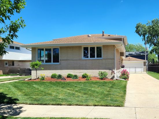 10317 Lockwood Ave, Oak Lawn, IL 60453