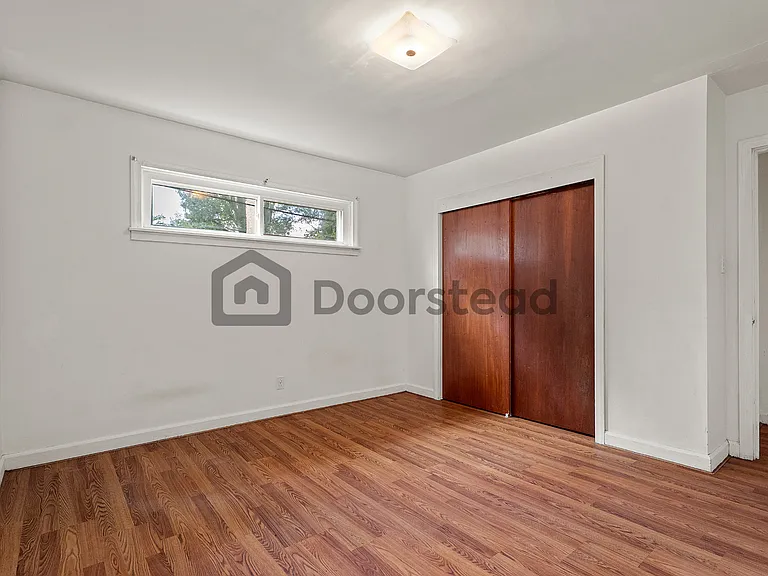 1217 Forestdale Dr — Photo 15