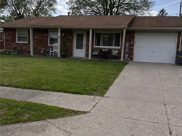 1632 Otoole Dr, Xenia, OH 45385