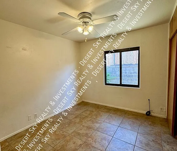 2030 Chilton Dr — Photo 18