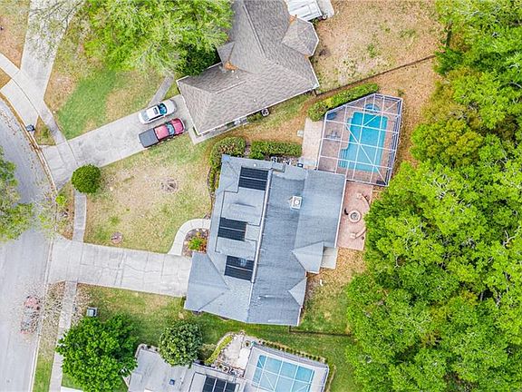 2nd image of 1265 Hancock Cir
