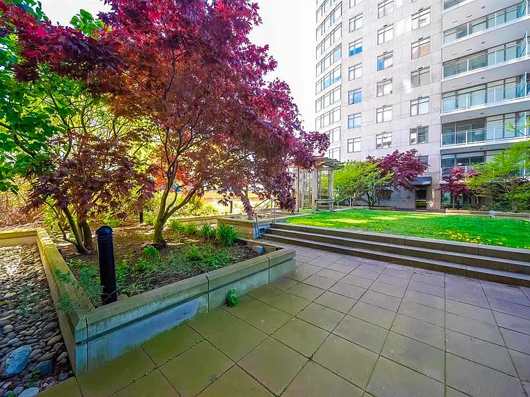 892 Carnarvon St #2203 — Photo 20